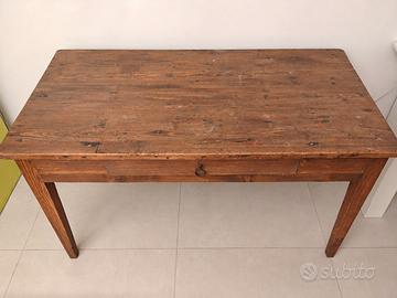 Tavolo antico 1500