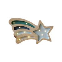 Lampada artigianale in legno Two N "Stella magica"