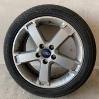Cerchi ford 17 con gomme nuove
