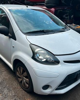 RICAMBI TOYOTA AYGO 2013 1000cc BENZINA 1KR