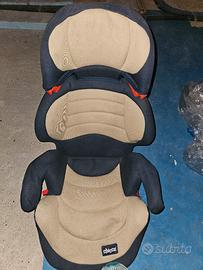 sediolino auto chicco bambini dai 3/4 anni....