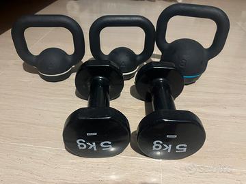 Pesi (manubri e kettlebell)