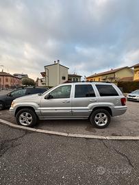 Grand Cherokee Overland 2.7 crd