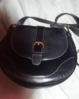 Decine di borse vintage