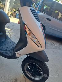 zip 125