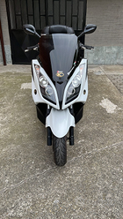 Kymko Downtown 200i del 2011 Guidabile Patente A2