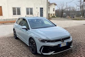 Volkswagen Golf 8.5 Line 2.0 TDI 150cv DSG