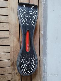 skateboard mono ruota 