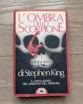 "L'ombra dello scorpione" di Stephen King.