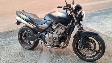 Honda hornet 600