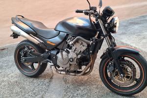 Honda hornet 600