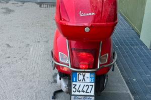 Vespa 250 gts