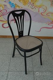 Sedia in metallo nera e beige