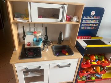 Cucina giocattolo Ikea e fruttivendolo Lidl