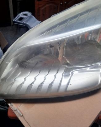 Faro ant sx Megane 3 2008 2012