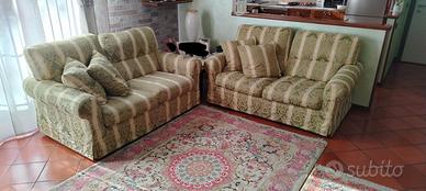 Coppia Divani a 2 posti