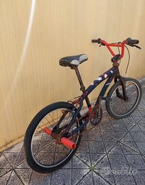 Bici bmx ragazzo nera e rossa