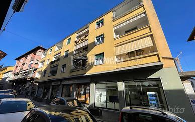 AMPIO BILOCALE CON CANTINA