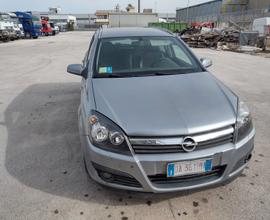 OPEL Astra - 2006