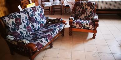 Divano e poltrona, telaio in legno massiccio