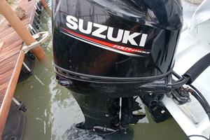 Suzuki 100 cv