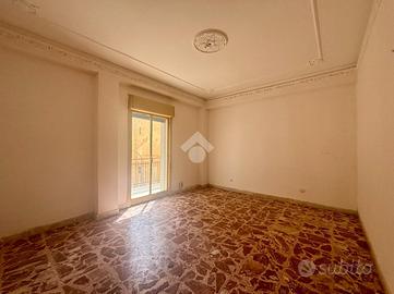3 LOCALI A PORTO EMPEDOCLE