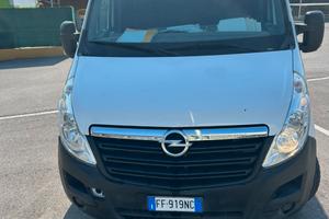 Opel muovano