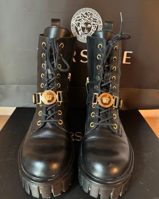 VERSACE - Scarpe alte in pelle di vitello