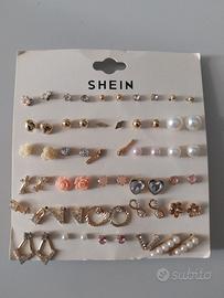 Set 30 paia orecchini