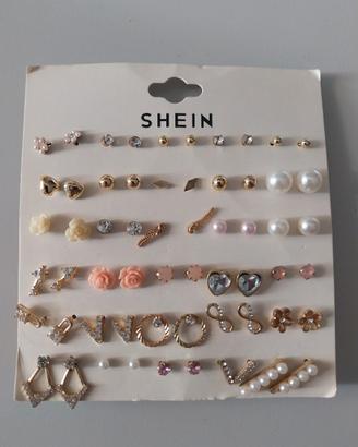 Set 30 paia orecchini