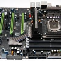 PC QuadCore intel Q6650 + 780 Ti Asus + 790i Ultra