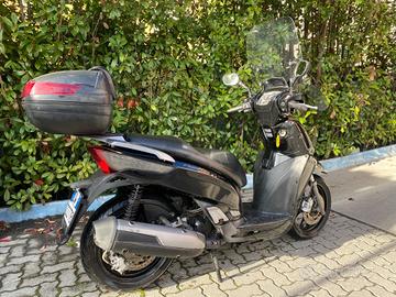 Kymco People GTi 200