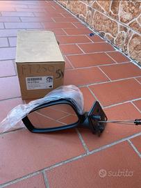 Specchietto per auto