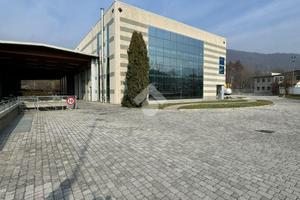 NEGOZIO A TRESCORE BALNEARIO