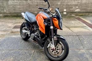 Ktm 990 SuperDuke “La prima bestia Austriaca”
