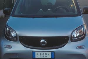Smart ForTwo Coupe 1.0  71cv automatica - PELLE