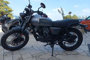 Keeway X-Light 125 SPORT *Tua a 59€ Mese*