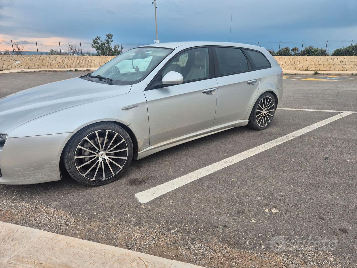 Alfa Romeo 159