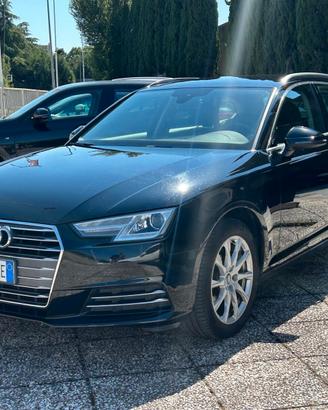Audi A4 Avant 2.0 TDI 150 CV ultra Business Sport