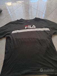 t-shirt fila e Adidas