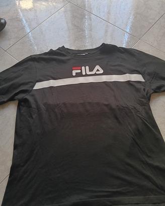 t-shirt fila e Adidas