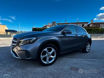 Mercedes Gla 200d Sport 4matic
