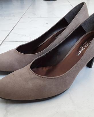 Scarpe nuove beige