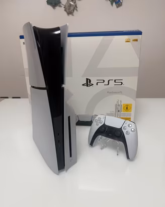 PS5 slim con lettore CD settembre 24