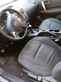 Nissan Qashqai +2. 2000cc