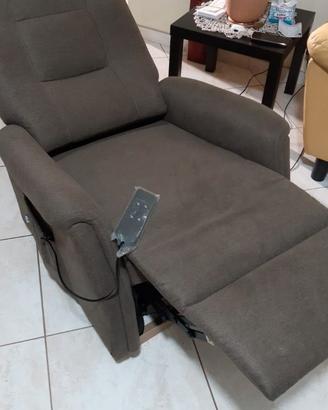 poltrona con posizione variabile