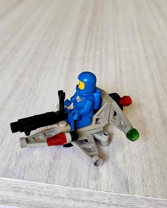 Mattoncini Lego space Astro Dasher 1985.
