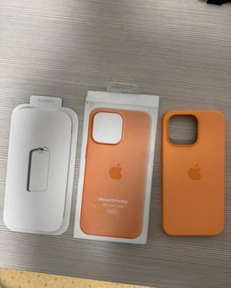 COVER ORIGINALE APPLE IPHONE 15 PRO MAX ARANCIATA