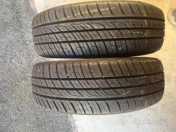 Gomme auto 195 65 R15