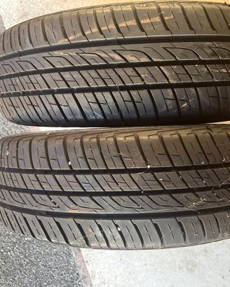 Gomme auto 195 65 R15